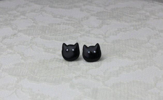 Dot-Eye Black Cat Studs | Bloom & Gloom